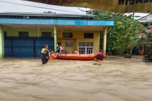 Banjir Luapan Sungai Sebalo Rendam Ratusan Rumah di Bengkayang