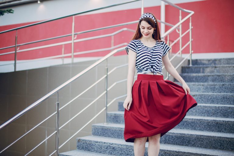 Full Skirt