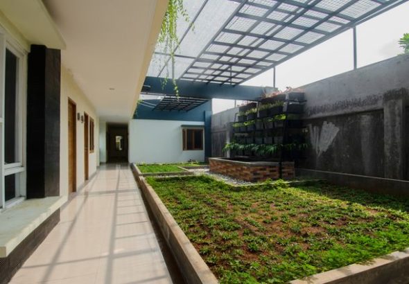 Hiasi halaman rumah