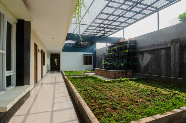 Hiasi halaman rumah